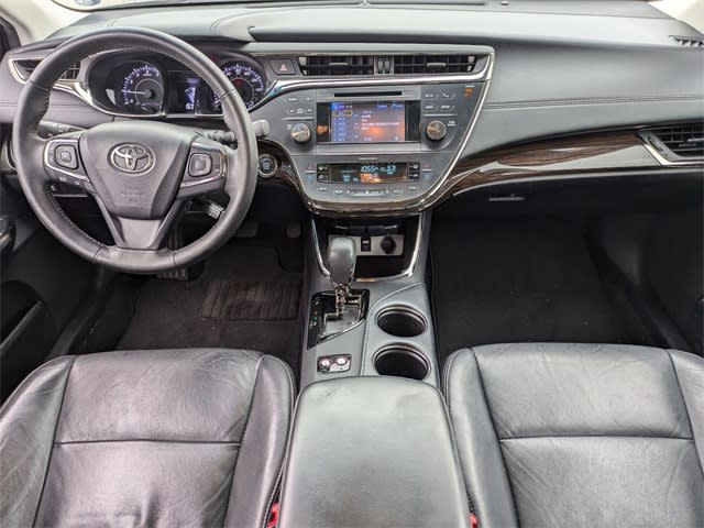 2014 Toyota Avalon XLE 10