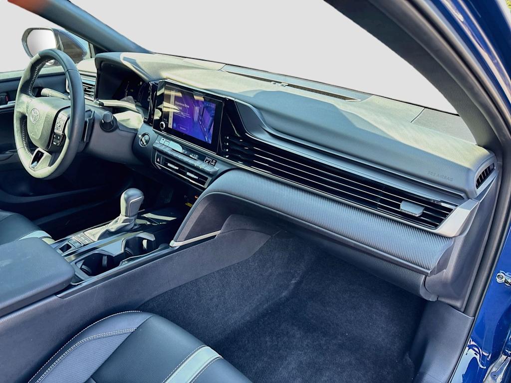 Thumbnail: 2025 Toyota Camry - 14
