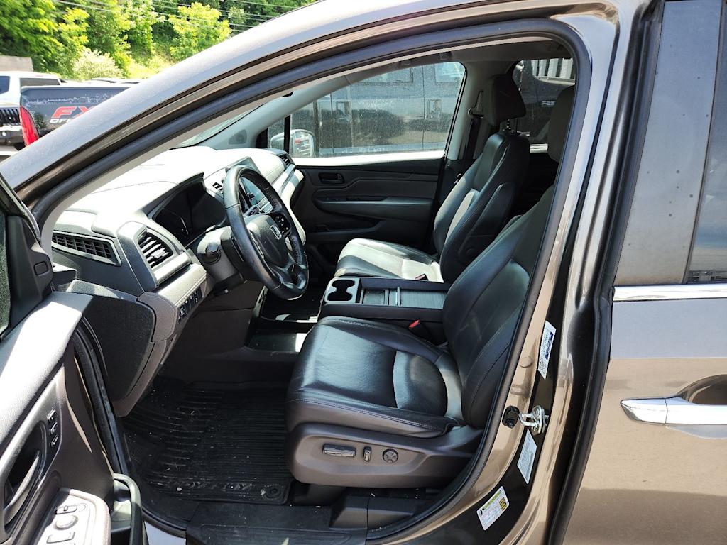 Thumbnail: 2019 Honda Odyssey - 10