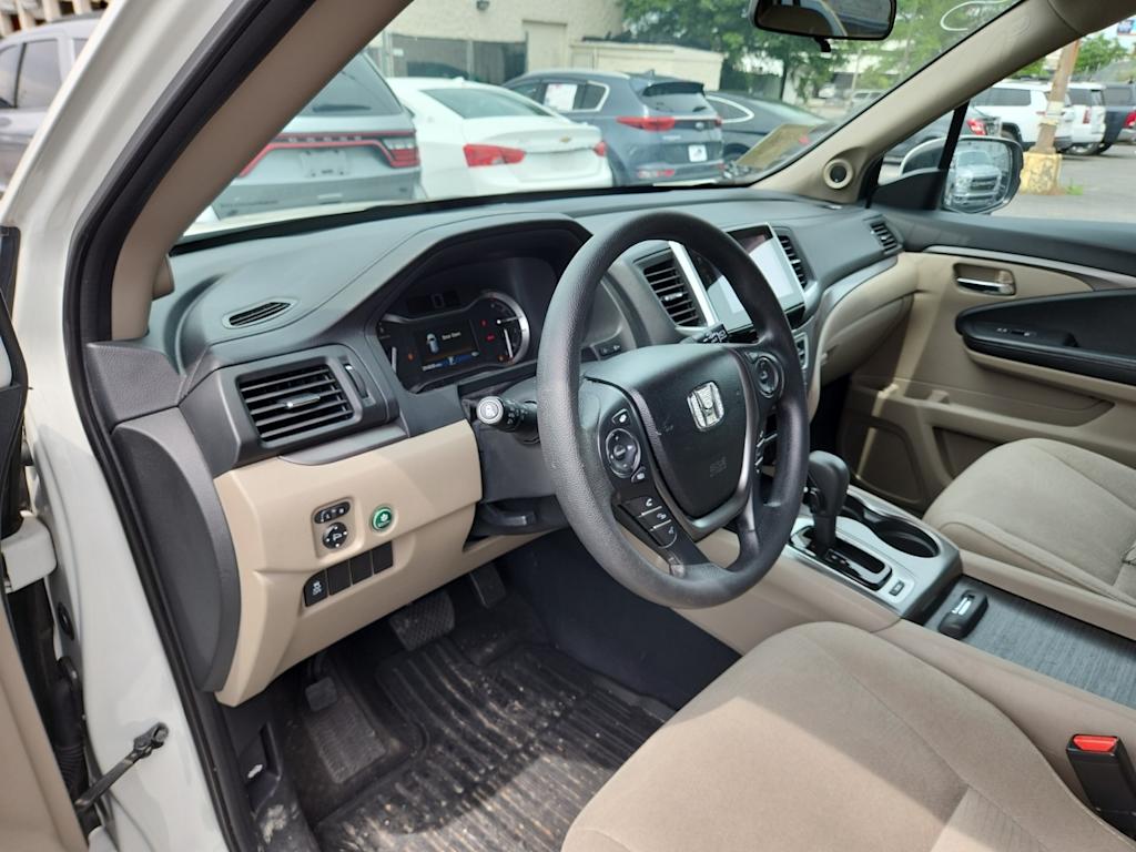 2018 Honda Pilot EX 11