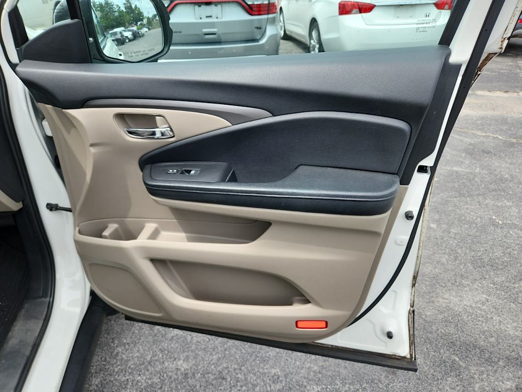 2018 Honda Pilot EX 23