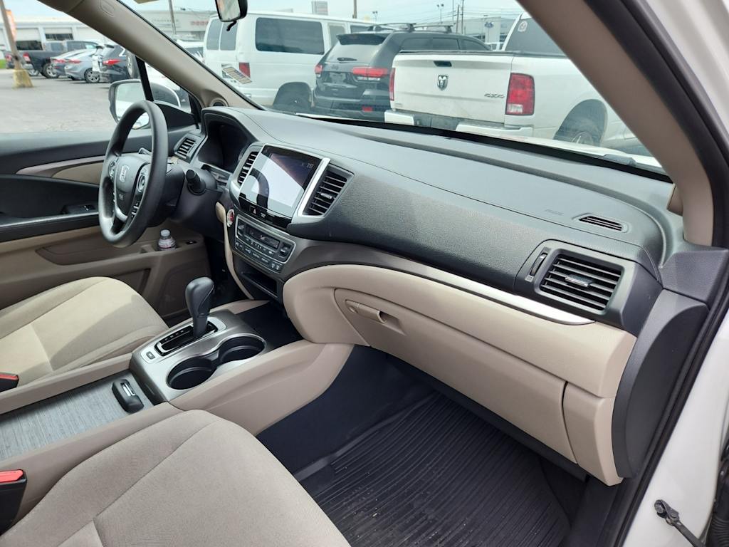 2018 Honda Pilot EX 12
