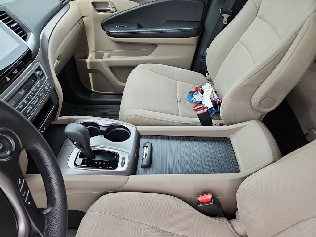 2018 Honda Pilot EX 13