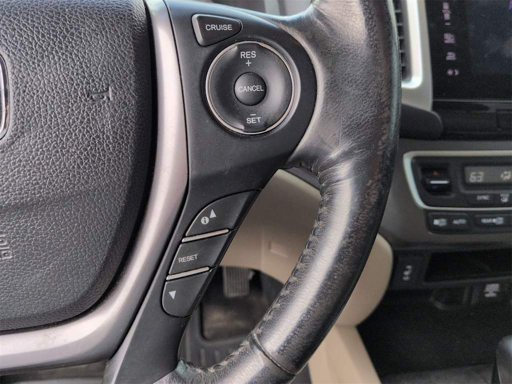 Thumbnail: 2018 Honda Pilot - 28