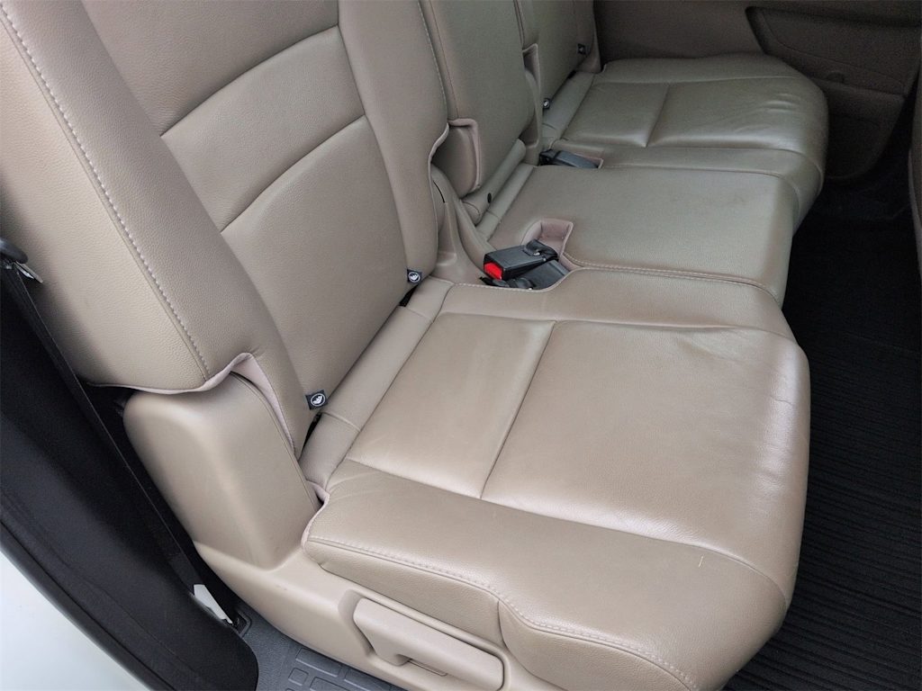 Thumbnail: 2018 Honda Pilot - 25