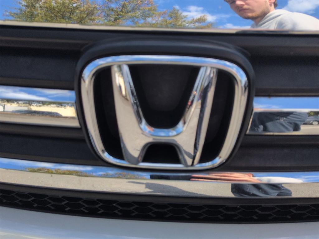 Thumbnail: 2018 Honda Pilot - 7