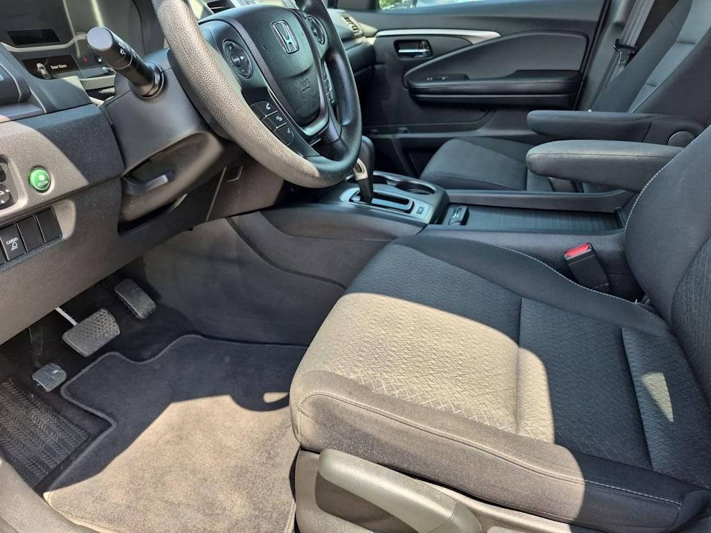 Thumbnail: 2019 Honda Ridgeline - 9