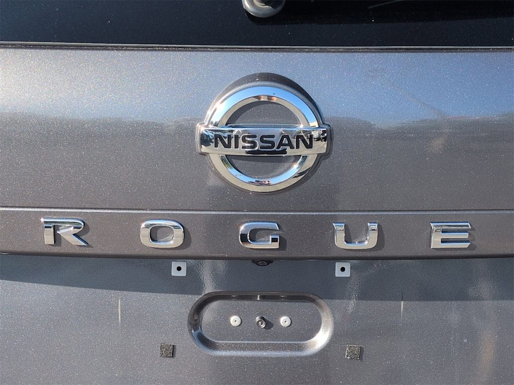 Thumbnail: 2021 Nissan Rogue - 23