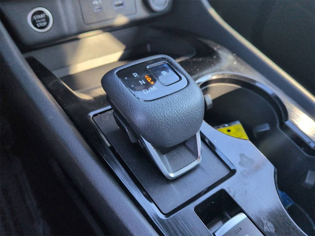 Thumbnail: 2021 Nissan Rogue - 15