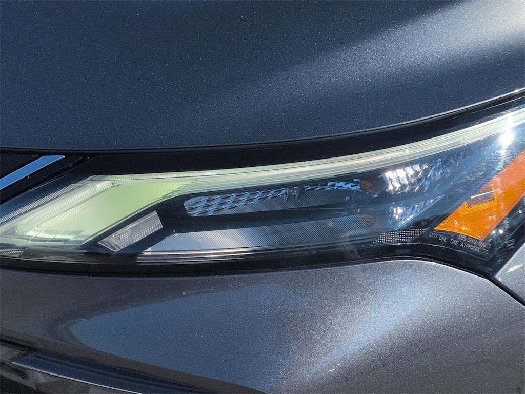 Thumbnail: 2021 Nissan Rogue - 22