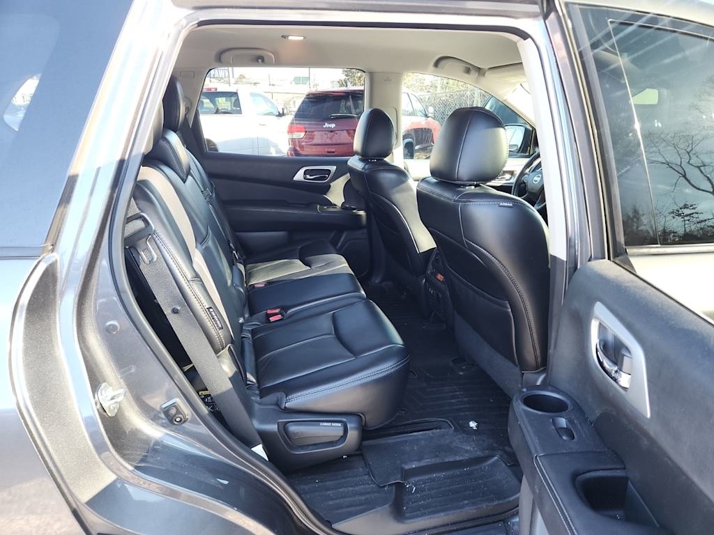 Thumbnail: 2019 Nissan Pathfinder - 23