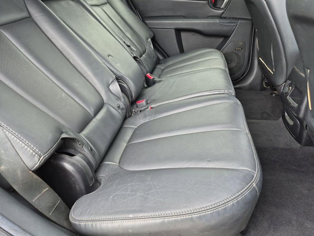 Thumbnail: 2009 Hyundai Santa Fe - 27