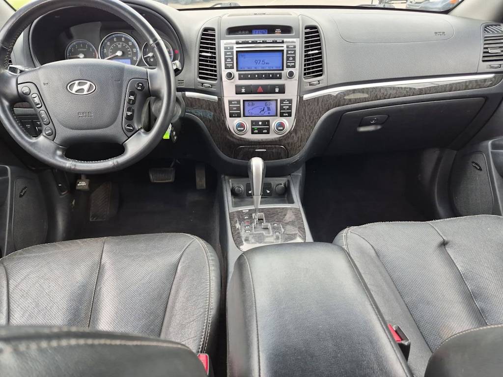 Thumbnail: 2009 Hyundai Santa Fe - 2