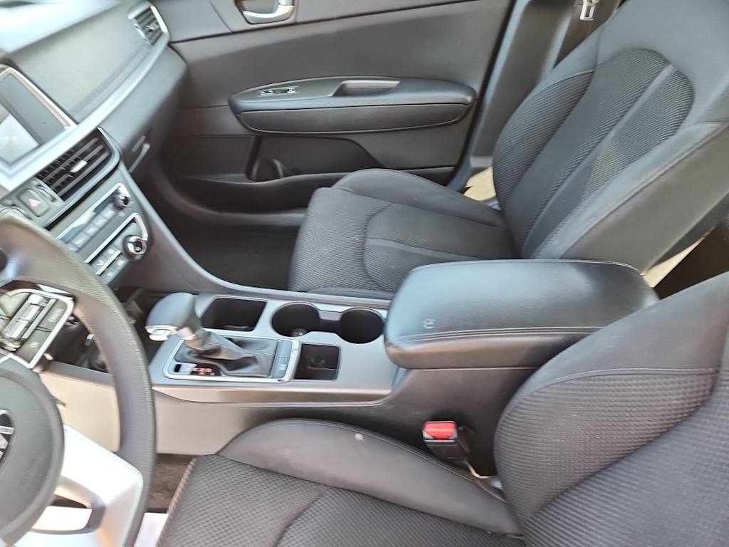 Thumbnail: 2020 Kia Optima - 8