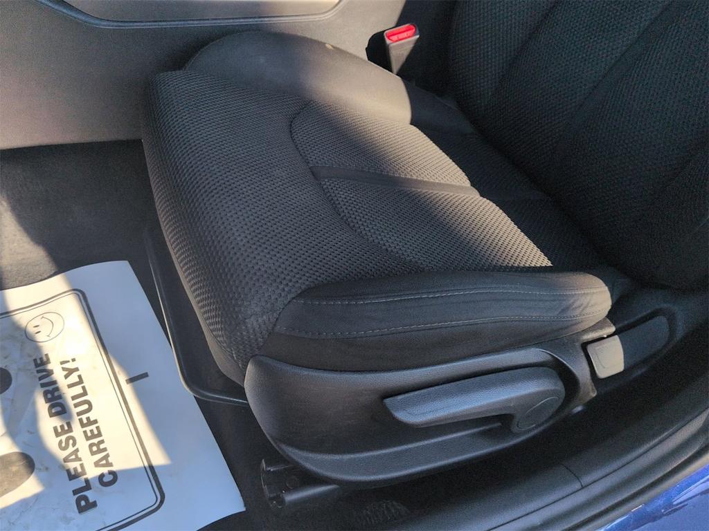 Thumbnail: 2020 Kia Optima - 22