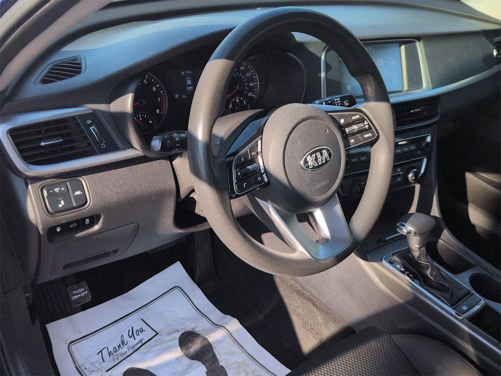 Thumbnail: 2020 Kia Optima - 2