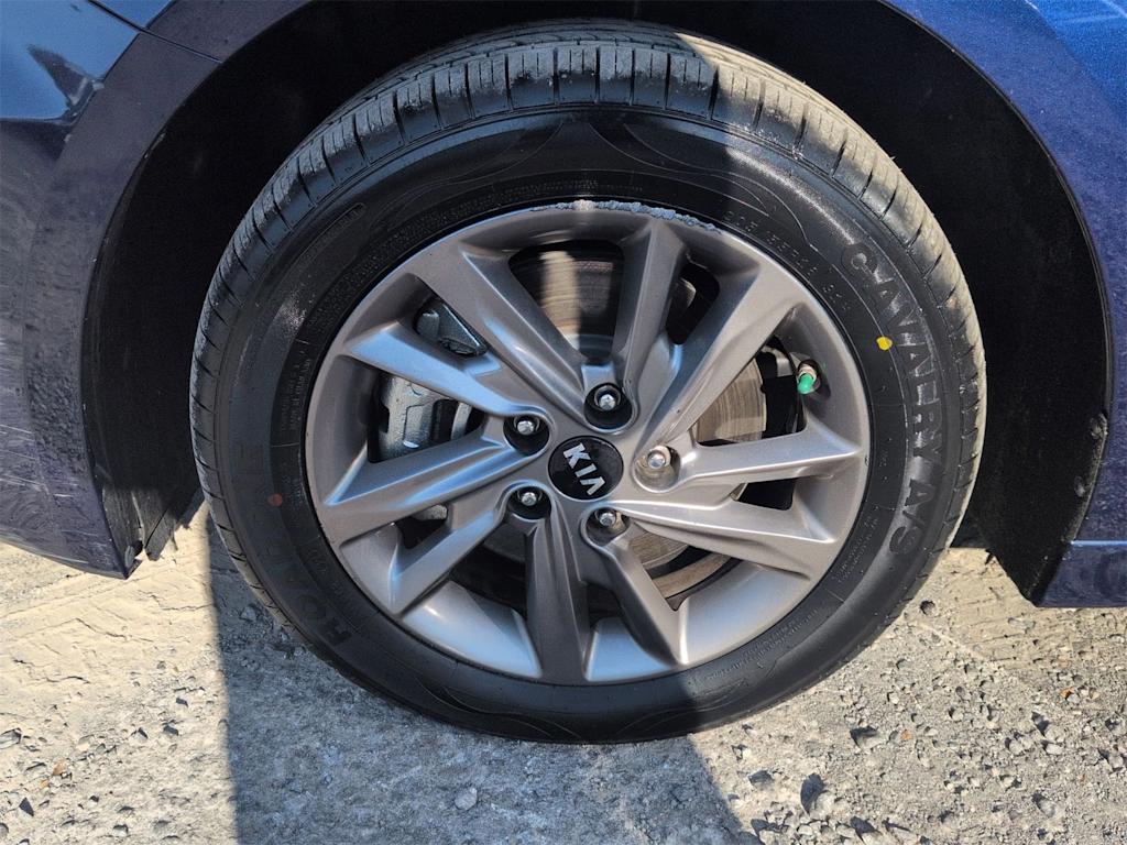 Thumbnail: 2020 Kia Optima - 8