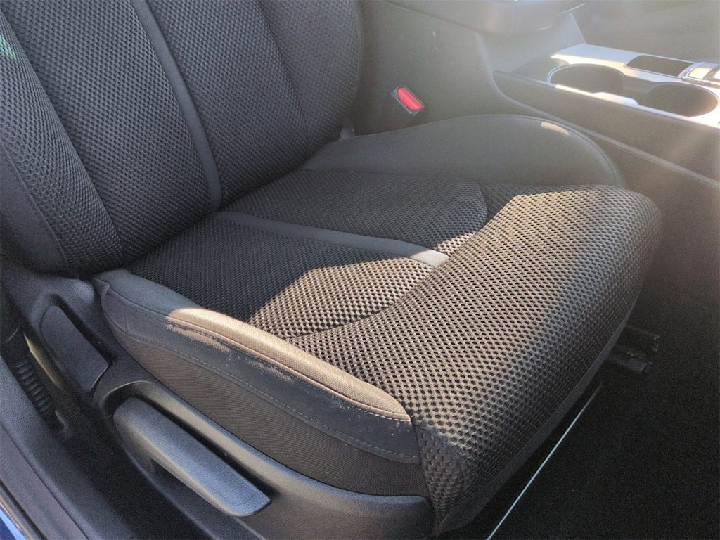 Thumbnail: 2020 Kia Optima - 11