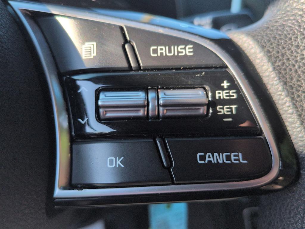 Thumbnail: 2020 Kia Optima - 26