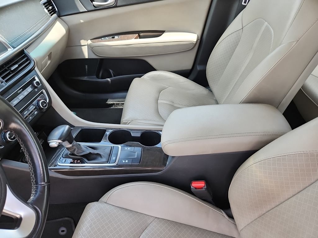 Thumbnail: 2018 Kia Optima - 9