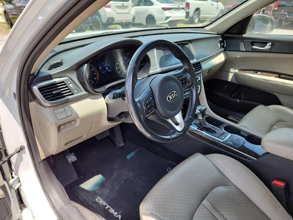 Thumbnail: 2018 Kia Optima - 12