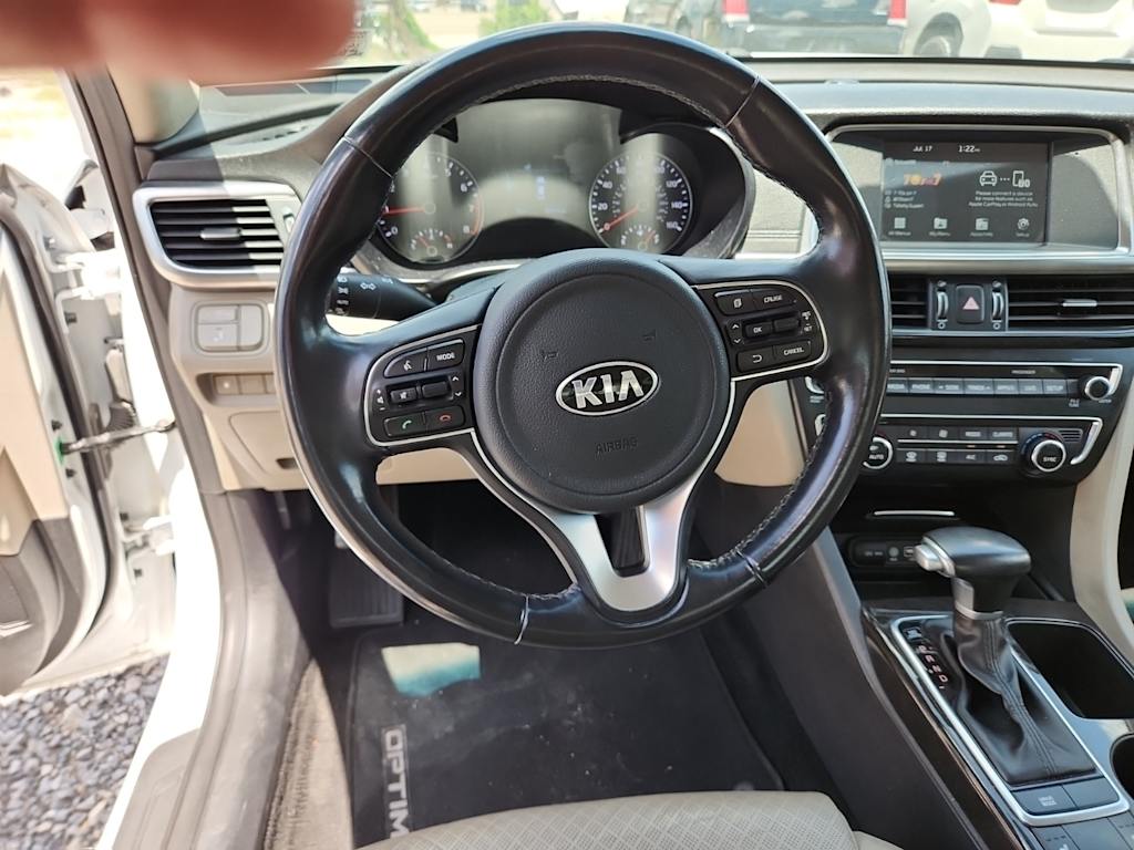Thumbnail: 2018 Kia Optima - 8