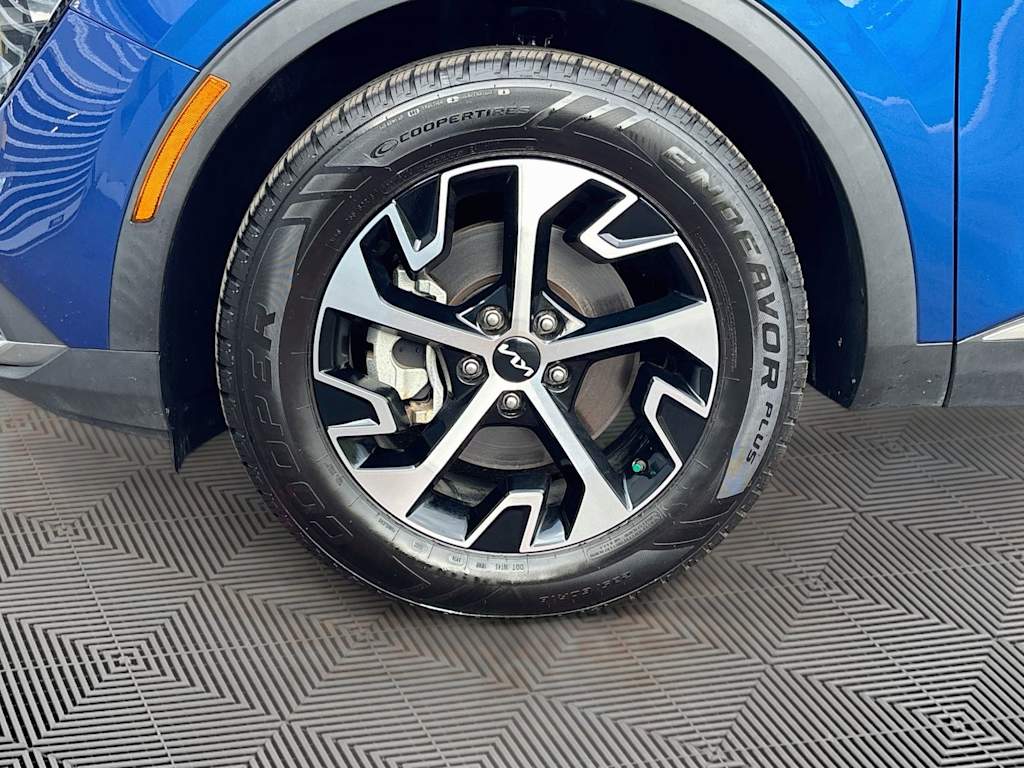Thumbnail: 2023 Kia Sportage - 7