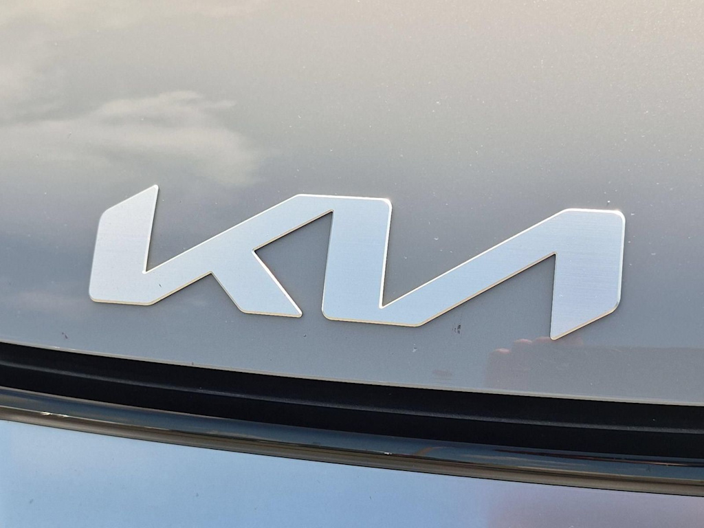 Thumbnail: 2023 Kia Sportage - 7