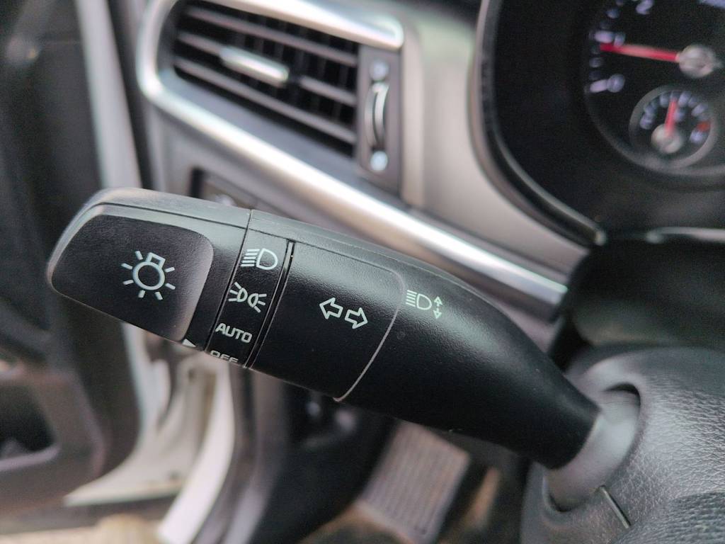 Thumbnail: 2022 Kia Telluride - 29