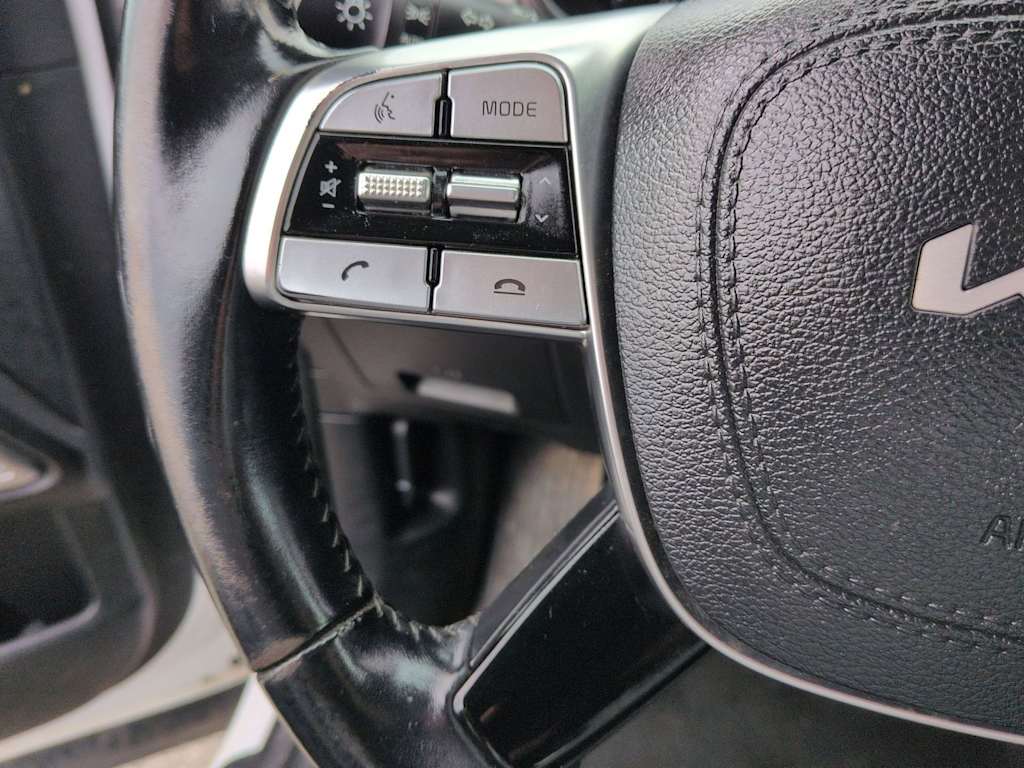 Thumbnail: 2022 Kia Telluride - 26