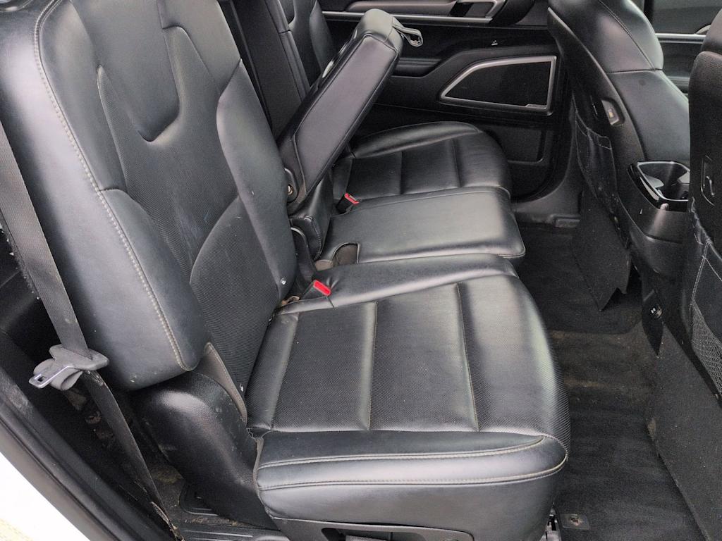 Thumbnail: 2022 Kia Telluride - 25