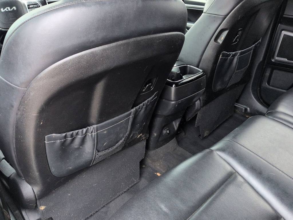 Thumbnail: 2022 Kia Telluride - 24