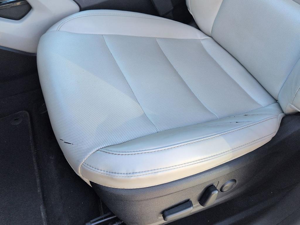 Thumbnail: 2021 Kia Telluride - 20