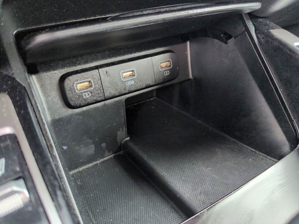 Thumbnail: 2021 Kia Sorento - 31