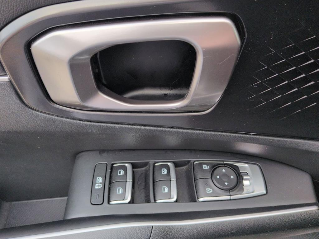 Thumbnail: 2021 Kia Sorento - 22