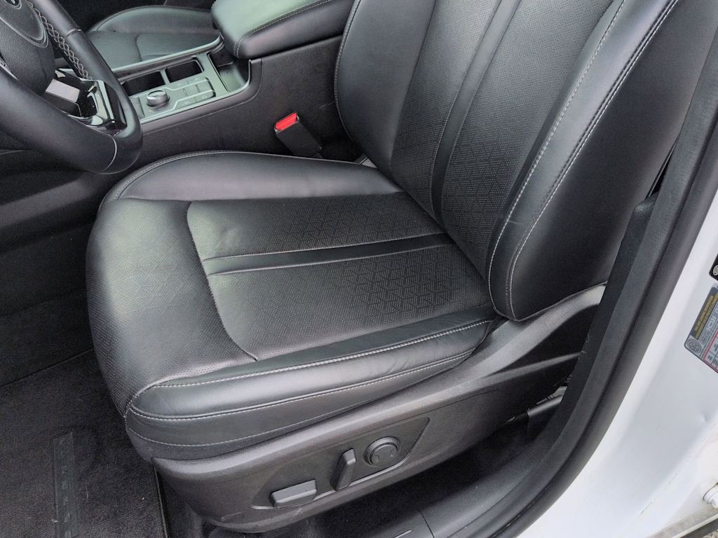 Thumbnail: 2021 Kia Sorento - 21