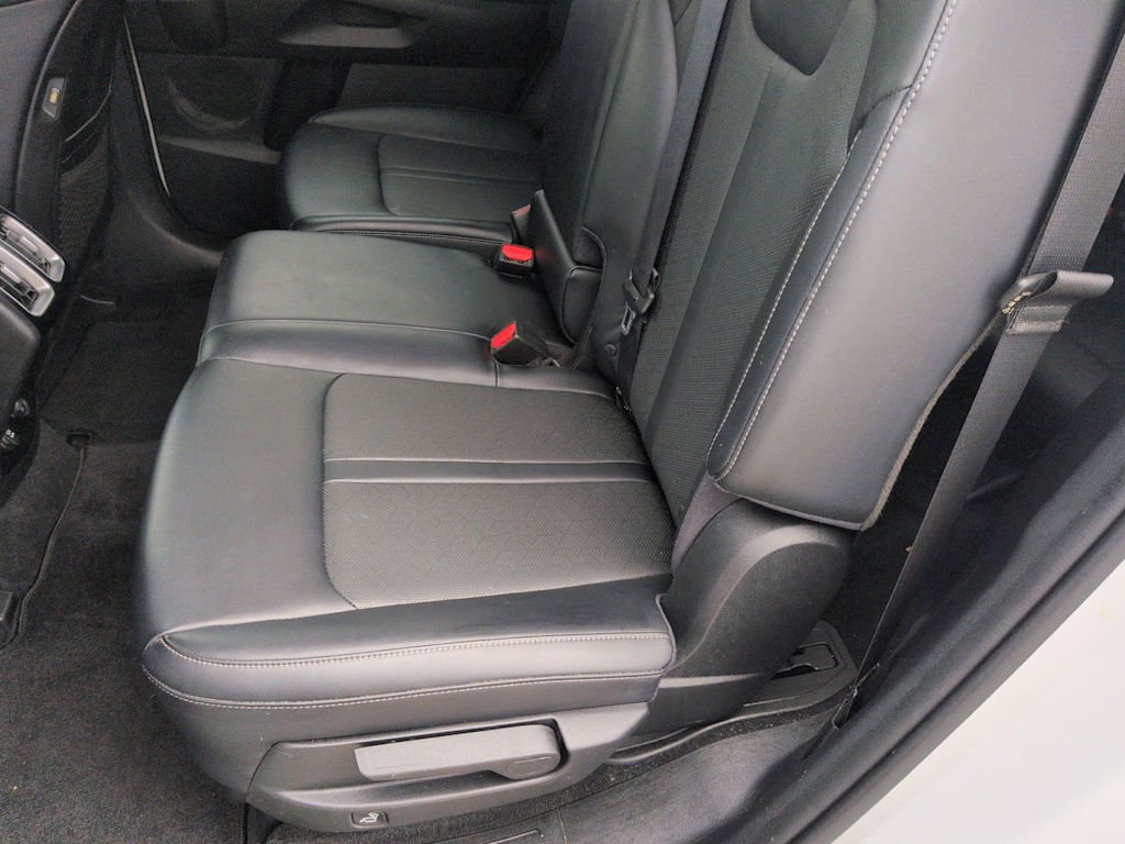 Thumbnail: 2021 Kia Sorento - 10