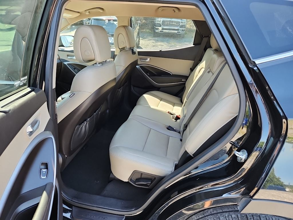 Thumbnail: 2016 Hyundai Santa Fe - 26