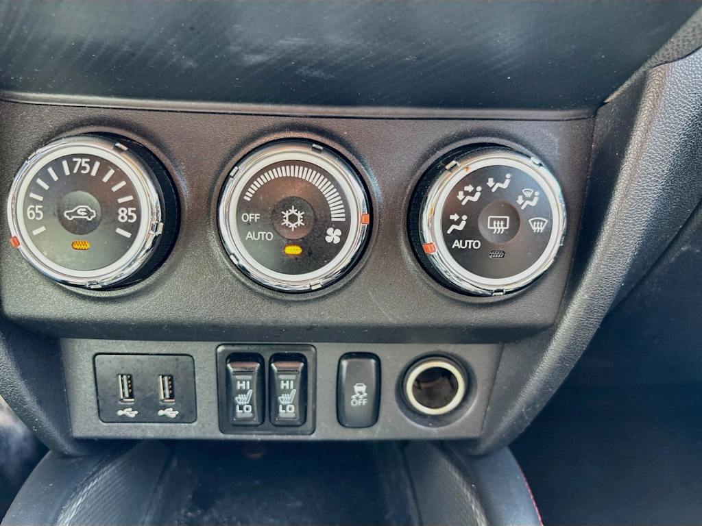 Thumbnail: 2018 Mitsubishi Outlander Sport - 23