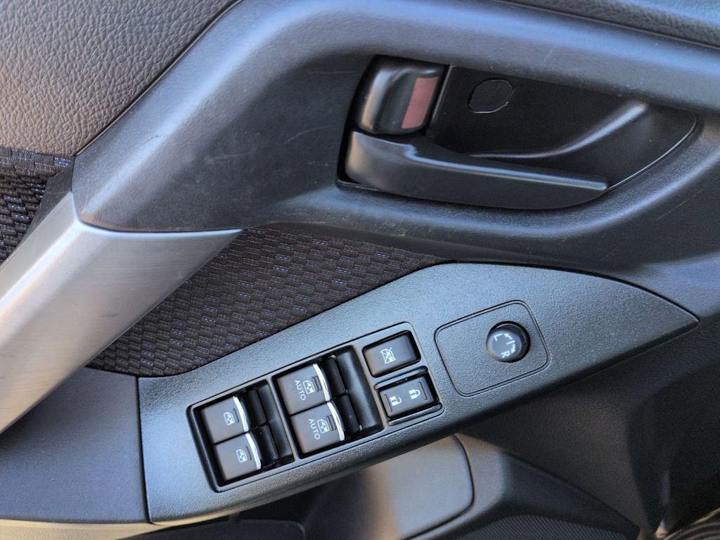 Thumbnail: 2017 Subaru Forester - 21