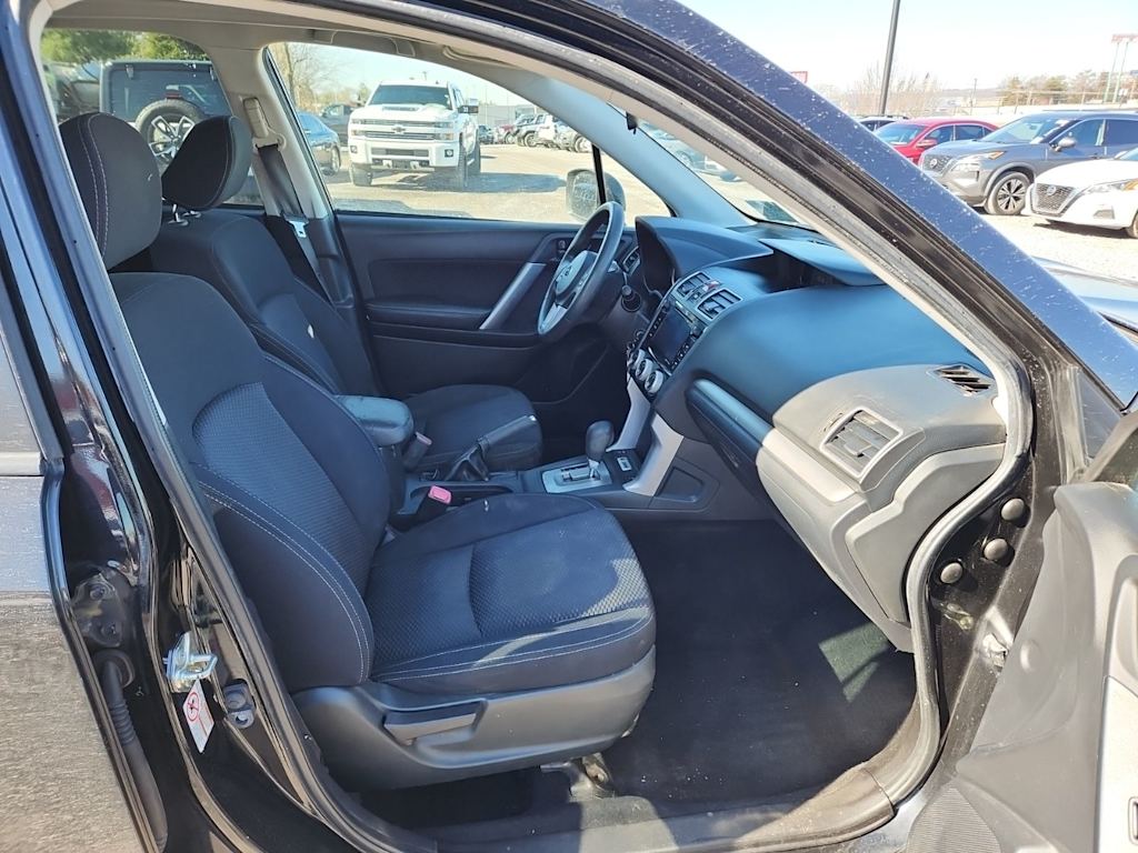 Thumbnail: 2018 Subaru Forester - 21