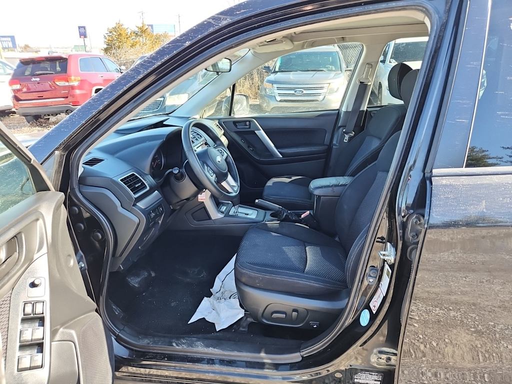 Thumbnail: 2018 Subaru Forester - 9