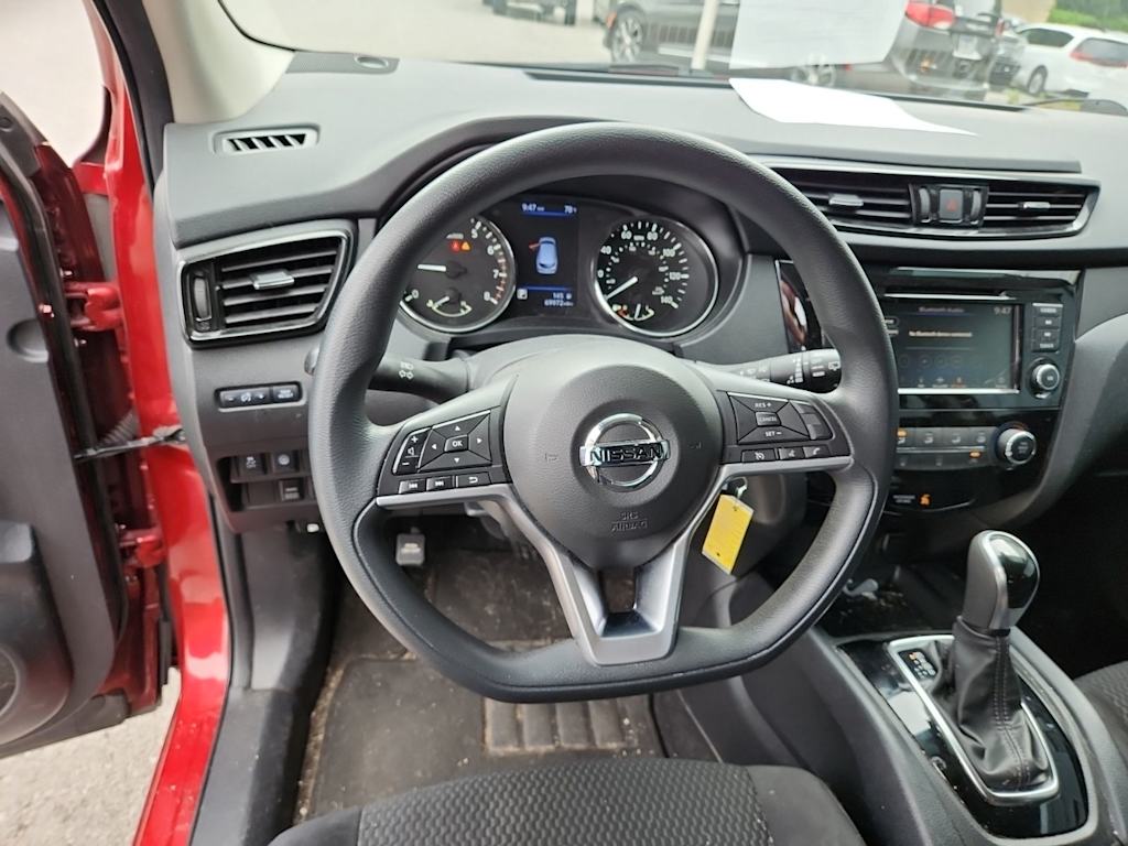 Thumbnail: 2021 Nissan Rogue Sport - 7
