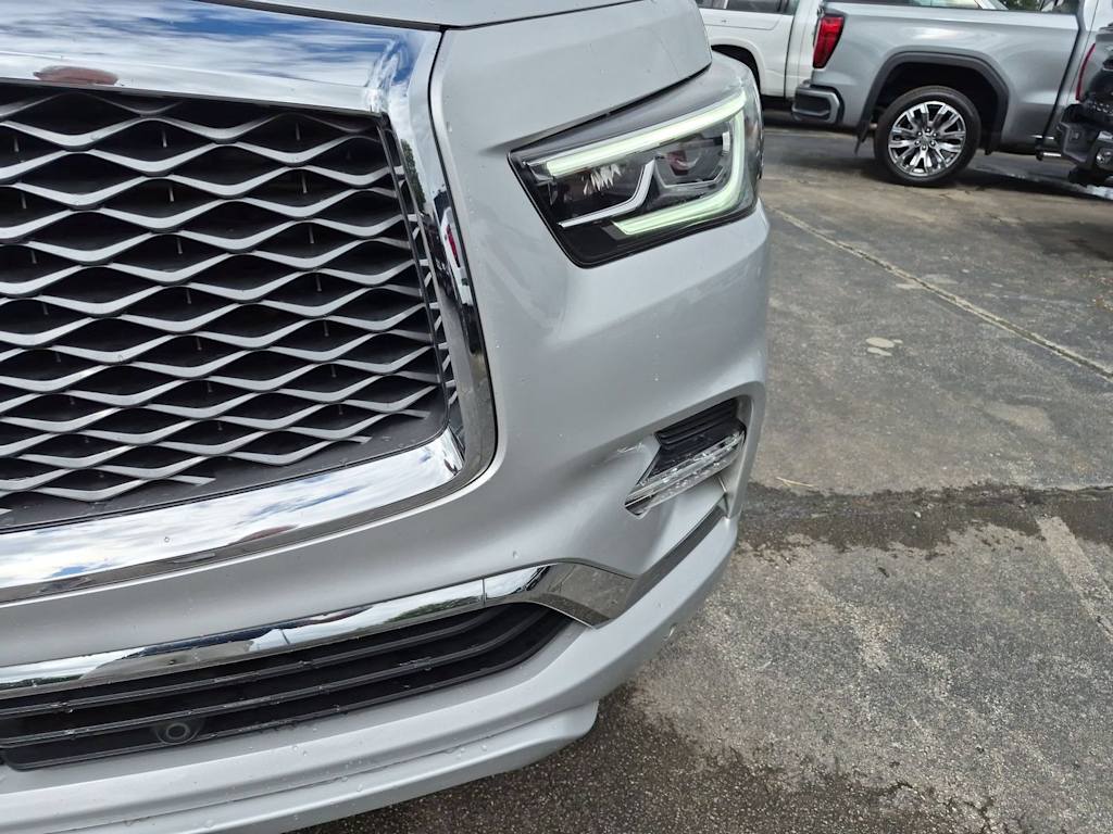 Thumbnail: 2019 INFINITI QX80 - 20