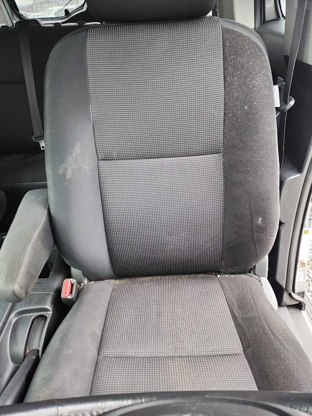 Thumbnail: 2007 Toyota FJ Cruiser - 10