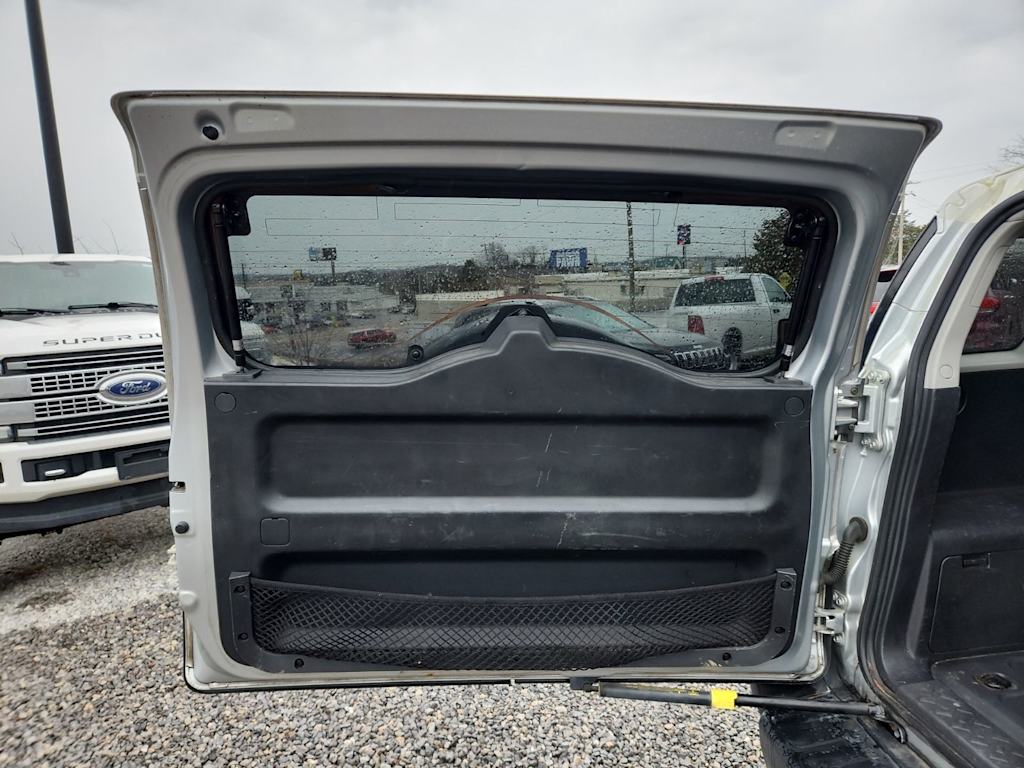 Thumbnail: 2007 Toyota FJ Cruiser - 32