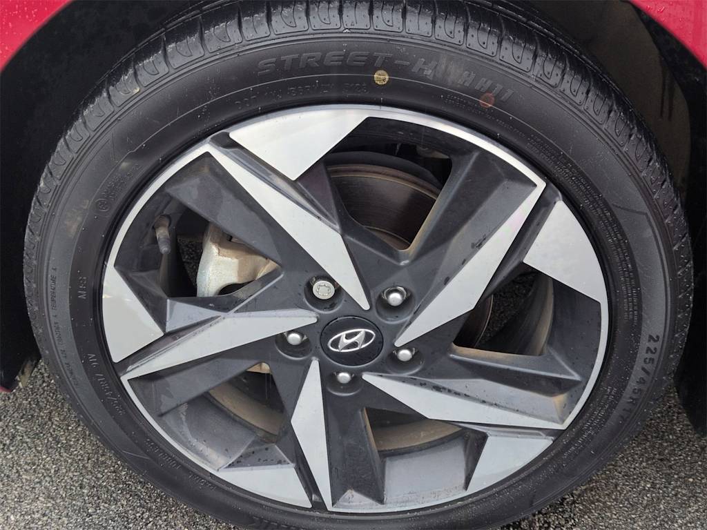 Thumbnail: 2023 Hyundai Elantra - 8