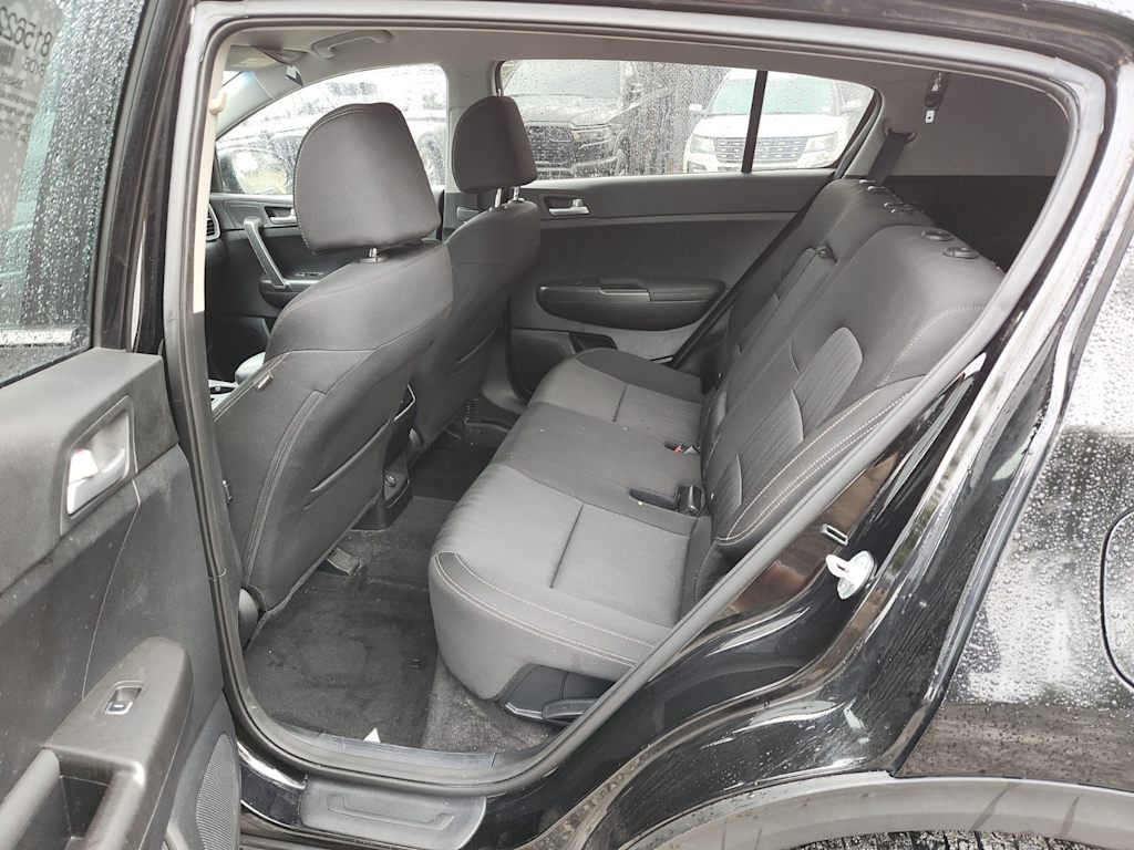 Thumbnail: 2022 Kia Sportage - 26