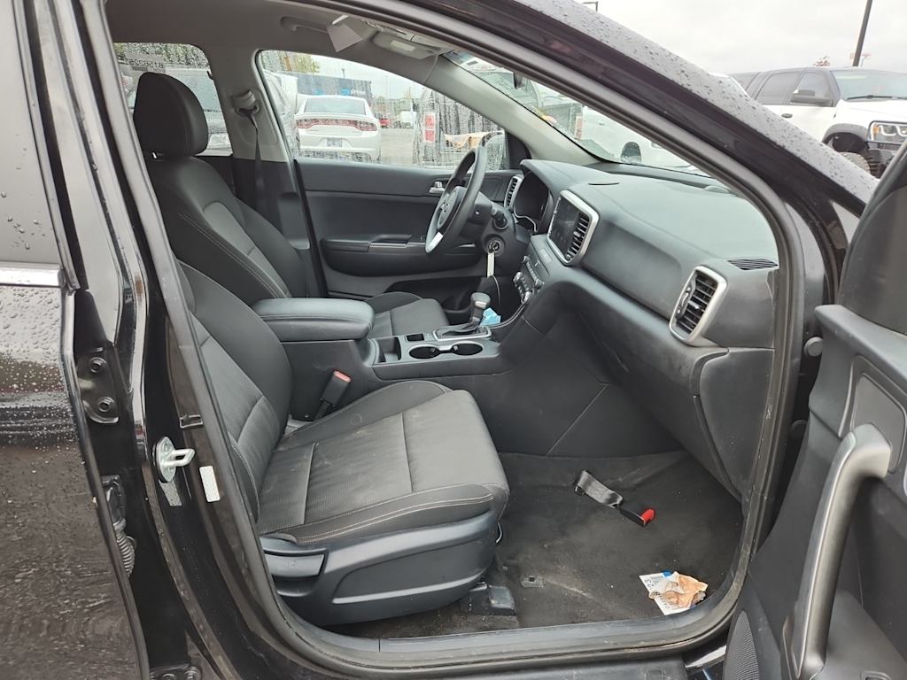 Thumbnail: 2022 Kia Sportage - 23