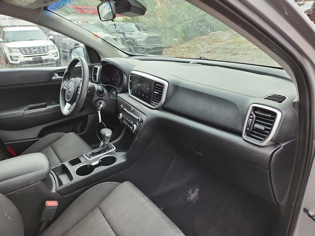 Thumbnail: 2022 Kia Sportage - 11